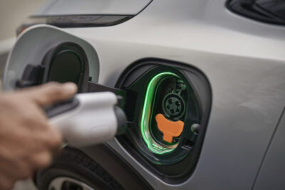 Elétricos perdem incentivos nos EUA e engasgam na Europa