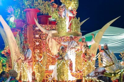 Blocos e escolas agitam segunda noite de desfiles na Passarela do Samba Chico Coimbra