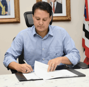 Ministro do STJ poderá intimar Felipe Camarão por autorizar pagamento que resultou em propina e assassinato