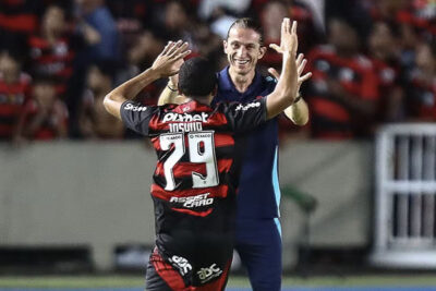 Flamengo vence no Estádio Castelão lotado pela Copa do Brasil