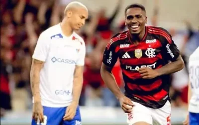 Flamengo goleia Fortaleza e se mantém na liderança e Palmeira cai para último do G4