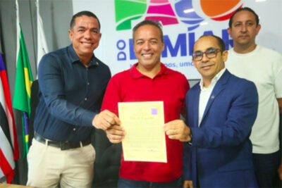 Fred Canpos promove regularização fundiária dos Templos Religiosos