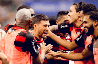 Flamengo derrota Palmeiras e encurta distância do líder para um ponto