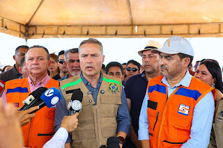 Em coletiva de imprensa, ministro dos Transporte anuncia cerca de R$ 150 milhões para reconstrução da ponte que liga o Maranhão ao Tocantins