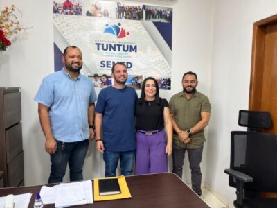 Prefeito de compromisso: Fernando Pessoa concede reajuste salarial de 6,5% aos professores efetivos de Tuntum