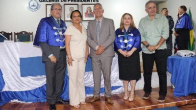 Prefeito Carrinho participa da solenidade de posse da nova diretoria da AVL