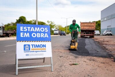 Operação tapa-buraco: Prefeitura de Timon inicia trabalho em mais de 30 vias da cidade