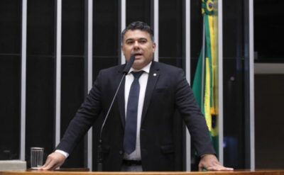 Deputado federal Ivan Junior aponta constrangimento ao STF por grupo dinista