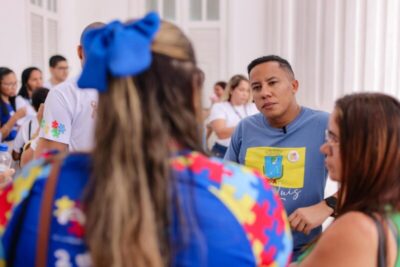 Penha participa de manifestação pelo Dia Mundial da Conscientização sobre o Autismo