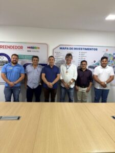 Prefeito André da RalpNet, participa de reunião com discussão voltada para a reforma do aeroporto de Pinheiro