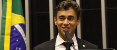 Aliado de Nikolas, apresenta PEC que diminui idade para concorrer ao Senado e Presidência