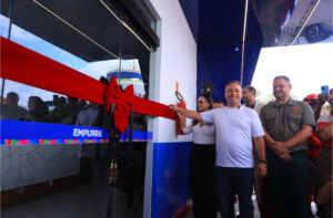 Prefeito Fred Campos inaugura o novo centro administrativo: um marco de modernidade e progresso