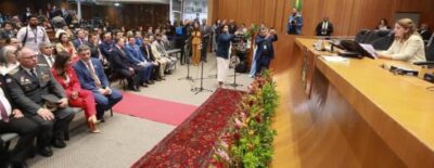 AUTORIDADES DESTACAM GESTÃO DA DEPUTADA IRACEMA VALE NA ASSEMBLEIA DURANTE ABERTURA DO ANO LEGISLATIVO