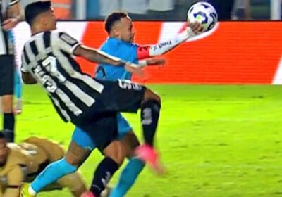 Neymar é expulso no jogo que pode ter sido a despedida da Vila e Santos perde para Botafogo