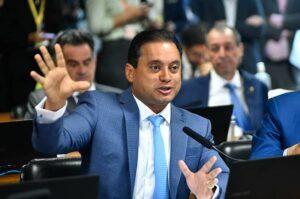 Weverton Rocha pode estar envolvido em fraudes do INSS, diz reportagem da Jovem Pam