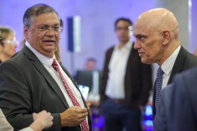 Flavio Dino segue Alexandre de Moraes e vota pela condenação da cabeleireira que pichou ‘perdeu, mané’ em estátua no STF