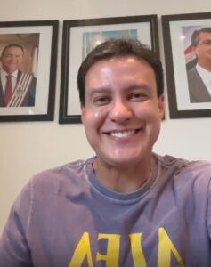 AGU se posiciona contra acordo; Felipe Camarão comemora vitória dos professores