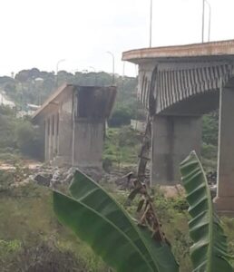 Ponte que interliga Maranhão e Tocantins, em Estreito , desaba; há vítimas