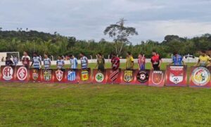 Prefeito Zé Martins prestigia abertura da I Copa Juca Martins em Bequimão