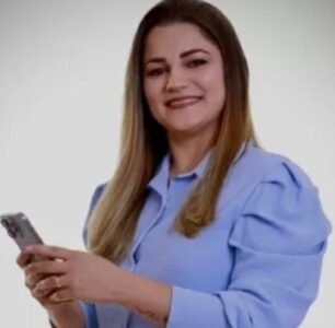 Prefeita de Zé Doca contrata Manu Batidão por R$ 450 mil para cantar no São João da cidade
