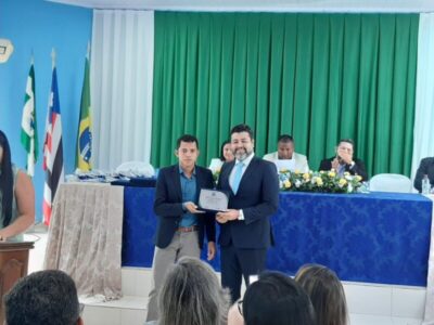 Superintendente do SESI-MA recebe título de cidadão de Morros