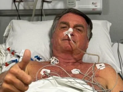 Após ser internado no RN, Bolsonaro vai passar por cirurgia no intestino em Brasília