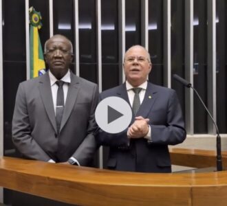 Cantanhedense conquista medalha internacional de jiu-jítsu na Itália e é homenageada por autoridades em Brasília