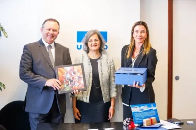 Brandão formaliza na sede da Unesco convite para entrega de certificado sobre Patrimônio Natural da Humanidade aos Lençóis