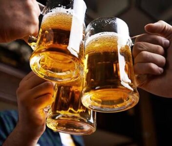 Brasil perdeu R$ 88 bilhões em um ano com fraudes no setor de bebidas, aponta anuário