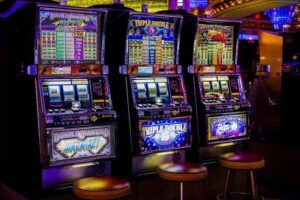 Com apoio do Planalto, Senado acelera legalização de cassino, bingo e jogo do bicho