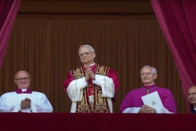Novo papa é anunciado: Robert Prevost, dos EUA, que será Leão XIV