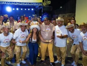 Larissa DP participa de batizado do Boi Brilho da Terra e reforça apoio à cultura junina no Maranhão