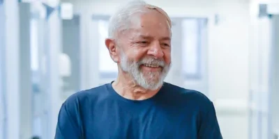 Lula sanciona limite de aumento do salário mínimo