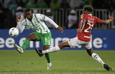 Internacional perde para Atlético Nacional da Colômbia e Embola grupo F