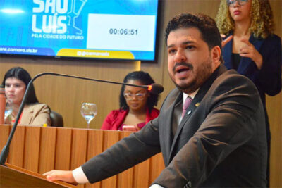 Dr. Joel reforça defesa da gestão Braide em discurso na Câmara