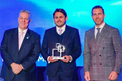 Juscelino conquista Prêmio de Liderança Global em Barcelona