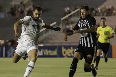 Moto vence o Botafogo-PB e garante vaga na Copa do Nordeste