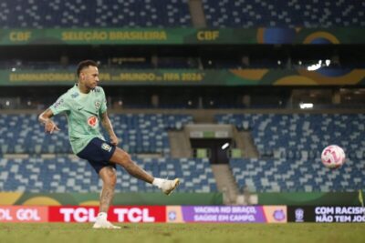 Neymar retorna ao Brasil com fortuna que daria para comprar Flamengo