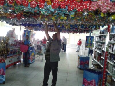 Diferença de preços dos produtos tradicionais da Páscoa pode chegar a mais de 200%, segundo Procon