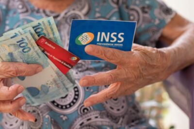 Governo garante que descontos indevidos do INSS serão ressarcidos a aposentados e pensionistas até 31 de dezembro