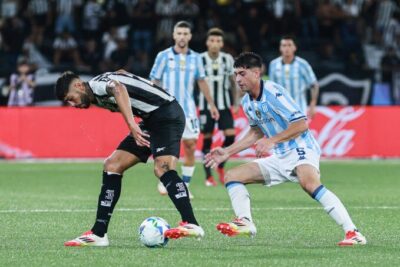 Racing bota fogo no Engenhão e conquista Recopa Sul-Americana