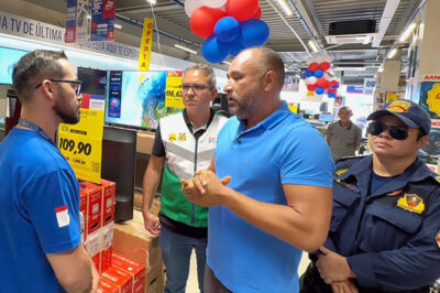 Roberto Costa lidera ação para garantir calçadas livres em Bacabal