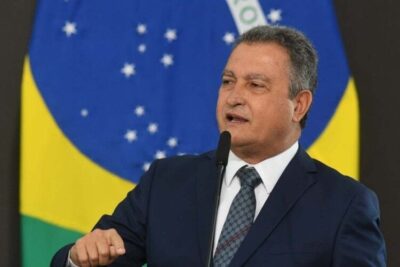 Governo avalia reduzir tarifa de importação para baratear alimentos