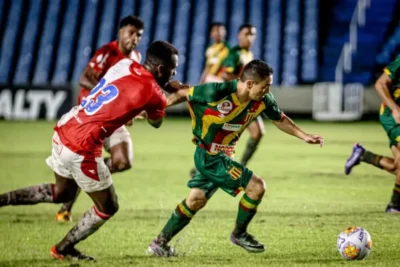 Derrotado pelo Confiança, Sampaio Corrêa é eliminado da Copa do Nordeste