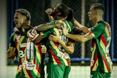 Sampaio vence no interior do Ceará e entra no G4 da Série D