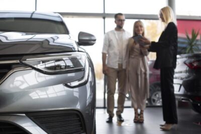 Impulsionados por automóveis, comerciais leves e motocicletas, emplacamentos crescem em maio