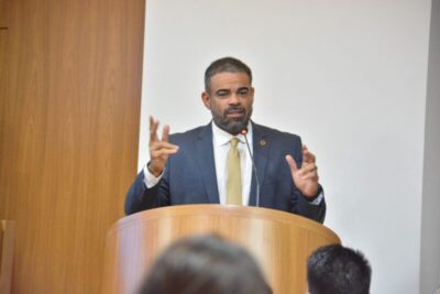Paulo Victor propõe campanha para estimular contratação de mulheres vítimas de violência em São Luís