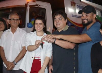 Em Pinheiro, gestão André da RalpNet entrega nova frota do transporte coletivo e 05 caminhões compactadores