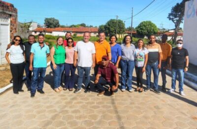 Prefeito Fred Campos entrega Rua das Acerolas pavimentada e inicia…