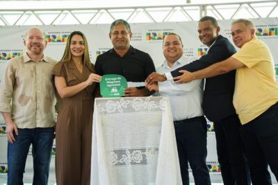 Pedro do Rosário recebe trator agrícola fruto de emenda da senadora Ana Paula Lobato